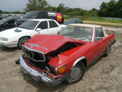 MERCEDES-BENZ MERCEDES 560