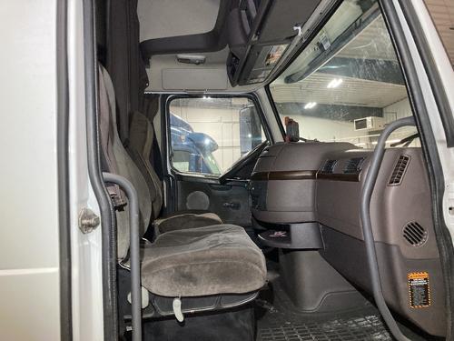 Volvo VNL