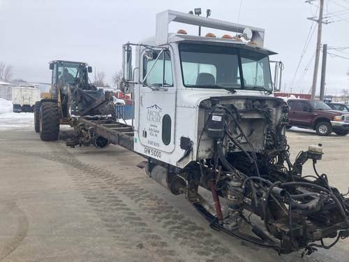 Peterbilt 330