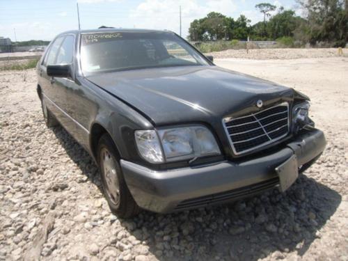 MERCEDES-BENZ MERCEDES 300E