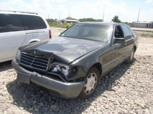 MERCEDES-BENZ MERCEDES 300E