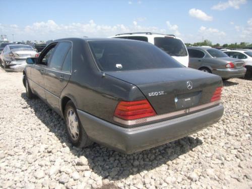 MERCEDES-BENZ MERCEDES 300E