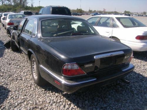 JAGUAR XJ8