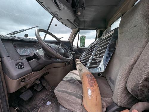 FREIGHTLINER CASCADIA