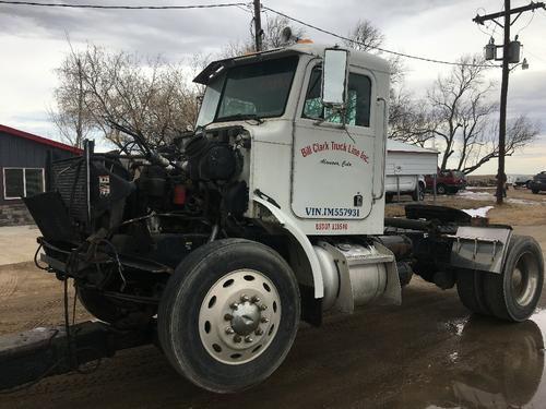 PETERBILT 330