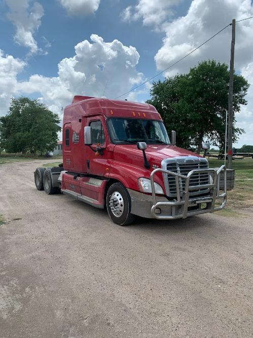 FREIGHTLINER CASCADIA 125