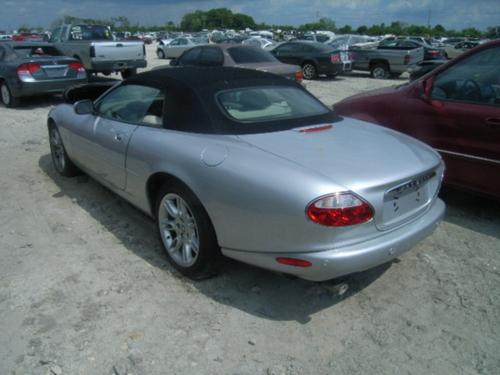 JAGUAR XK8
