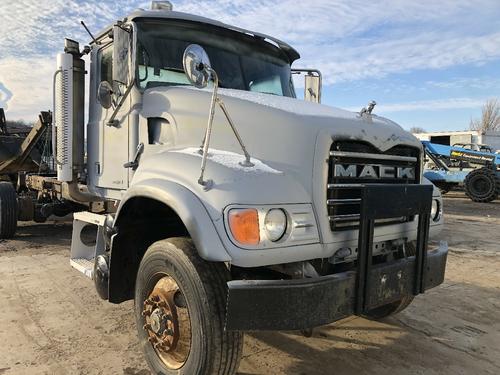 Mack CV (GRANITE)