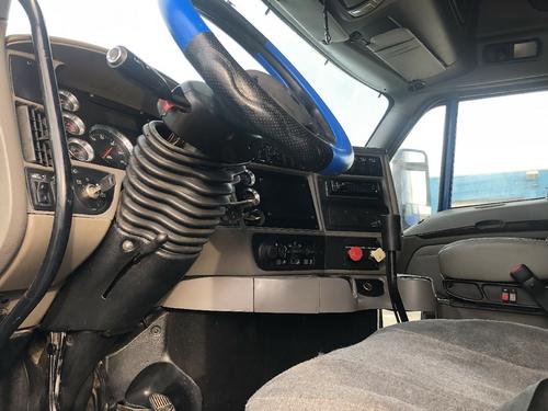 Kenworth T700