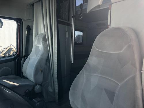 Volvo VNL