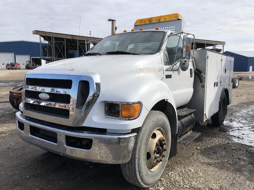 Ford F750