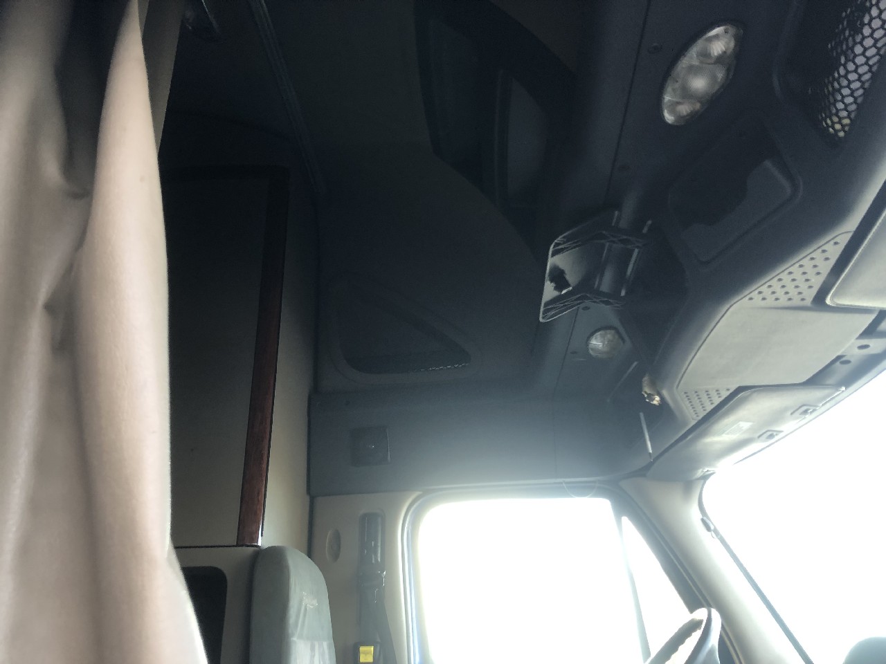 Freightliner CASCADIA