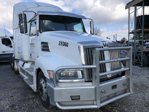 Western Star Trucks 5700