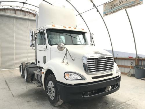 Freightliner COLUMBIA 120