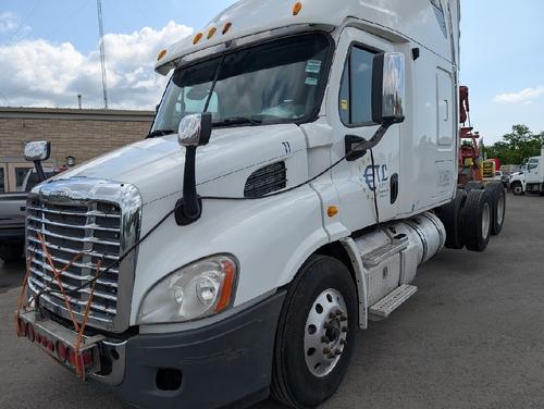 FREIGHTLINER CASCADIA