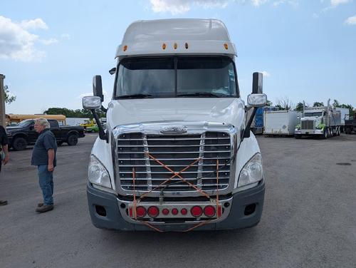 FREIGHTLINER CASCADIA