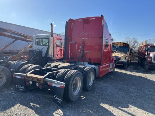 Peterbilt 587