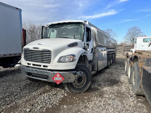 Freightliner M2 106