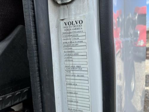 Volvo VNL