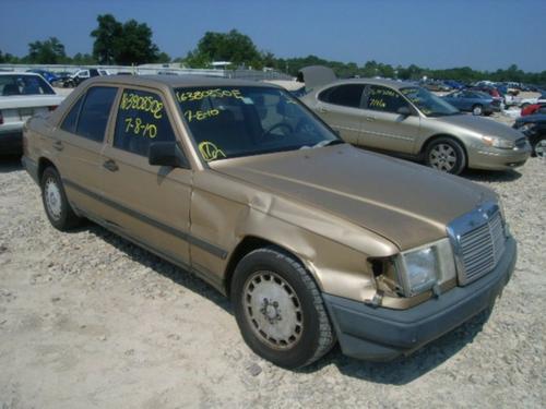MERCEDES-BENZ MERCEDES 300E