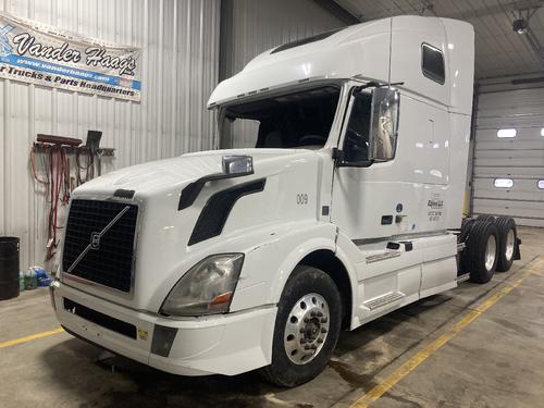 Volvo VNL