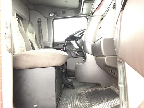 Kenworth T440