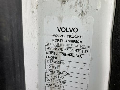 Volvo VNL