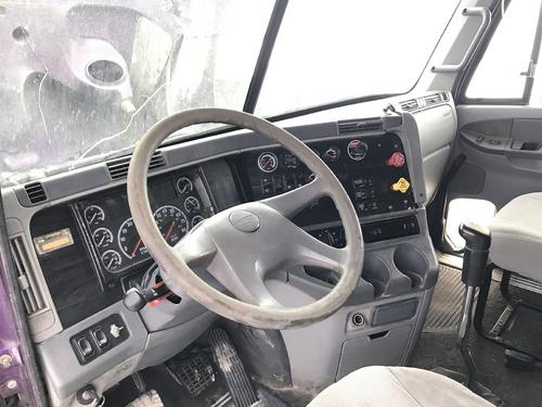 Freightliner COLUMBIA 120