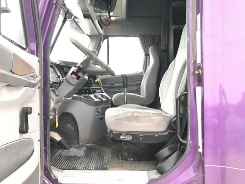 Freightliner COLUMBIA 120