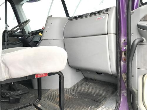 Freightliner COLUMBIA 120