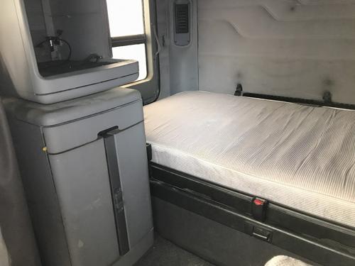 Freightliner COLUMBIA 120