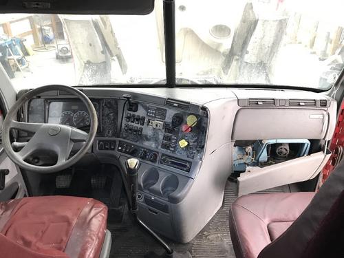 Freightliner COLUMBIA 120