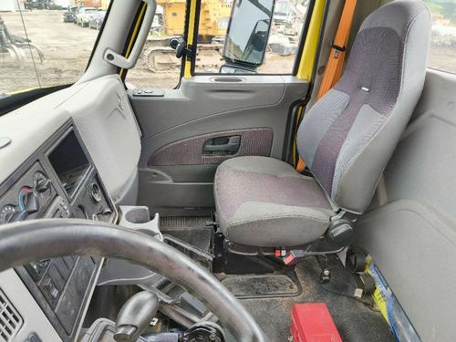 INTERNATIONAL 4300