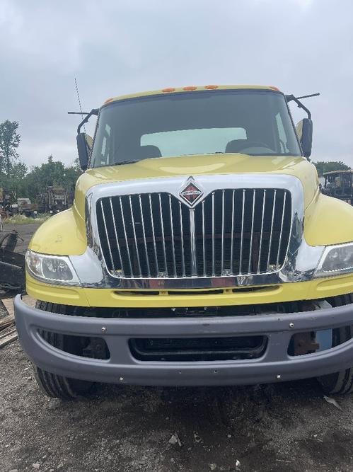 INTERNATIONAL 4300