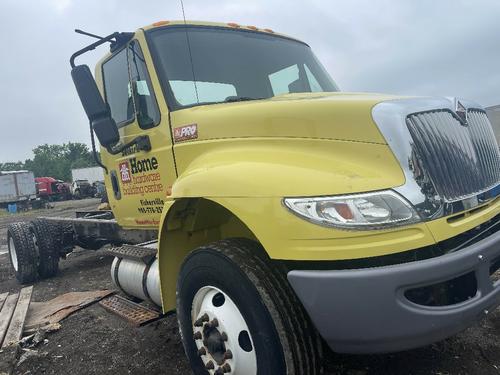 INTERNATIONAL 4300