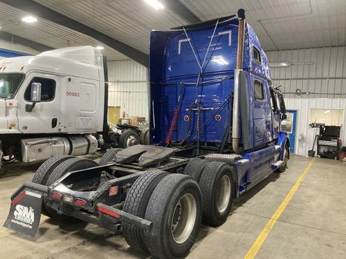 Volvo VNL