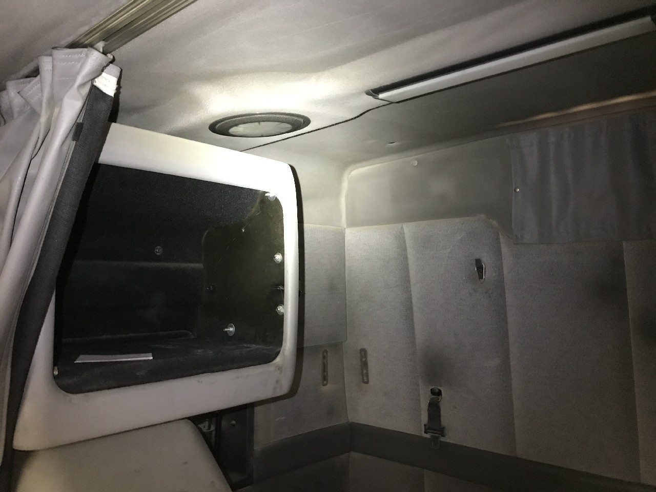 Volvo VNL