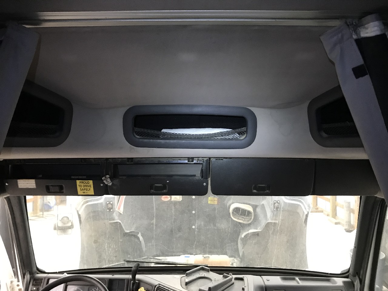Volvo VNL