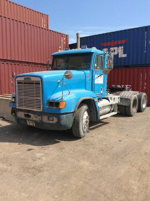 FREIGHTLINER FLD120