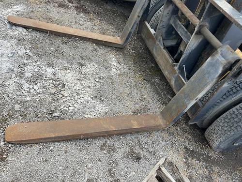 CHEVROLET Blu Chip Forklift