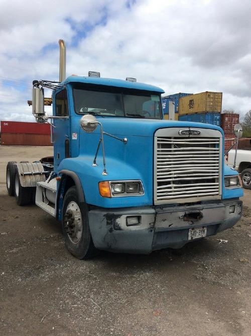 FREIGHTLINER FLD120