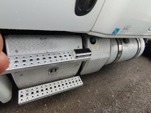 FREIGHTLINER CASCADIA