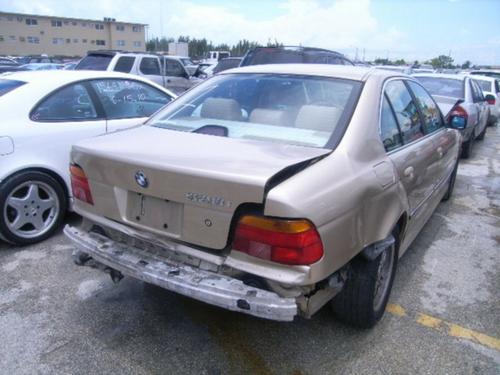 BMW BMW 528i