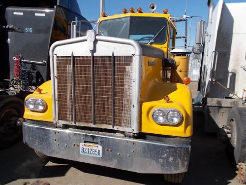 KENWORTH W900