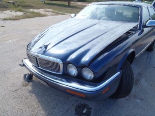 JAGUAR XJ6