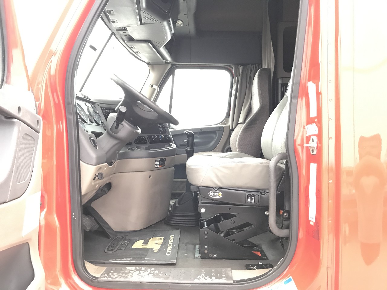 Freightliner CASCADIA
