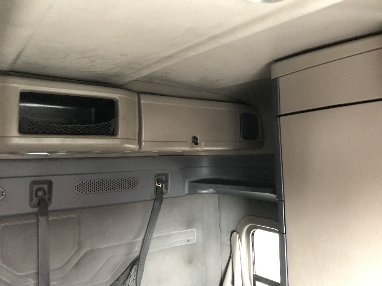 Freightliner CASCADIA
