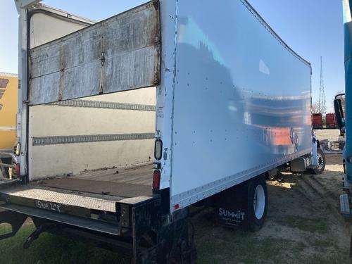 Freightliner M2 106
