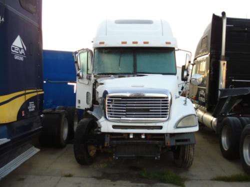 FREIGHTLINER COLUMBIA 120