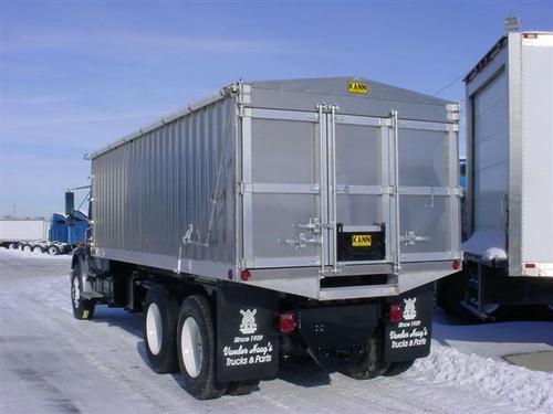 FREIGHTLINER FL80